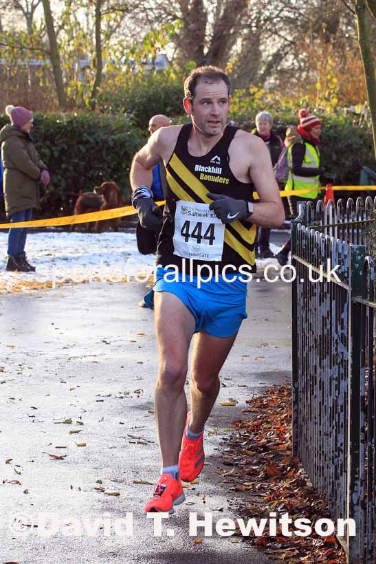The 2022 Saltwell 10k Road Race, Gateshead.  Photo: David T. Hewitson/Sports for All Pics